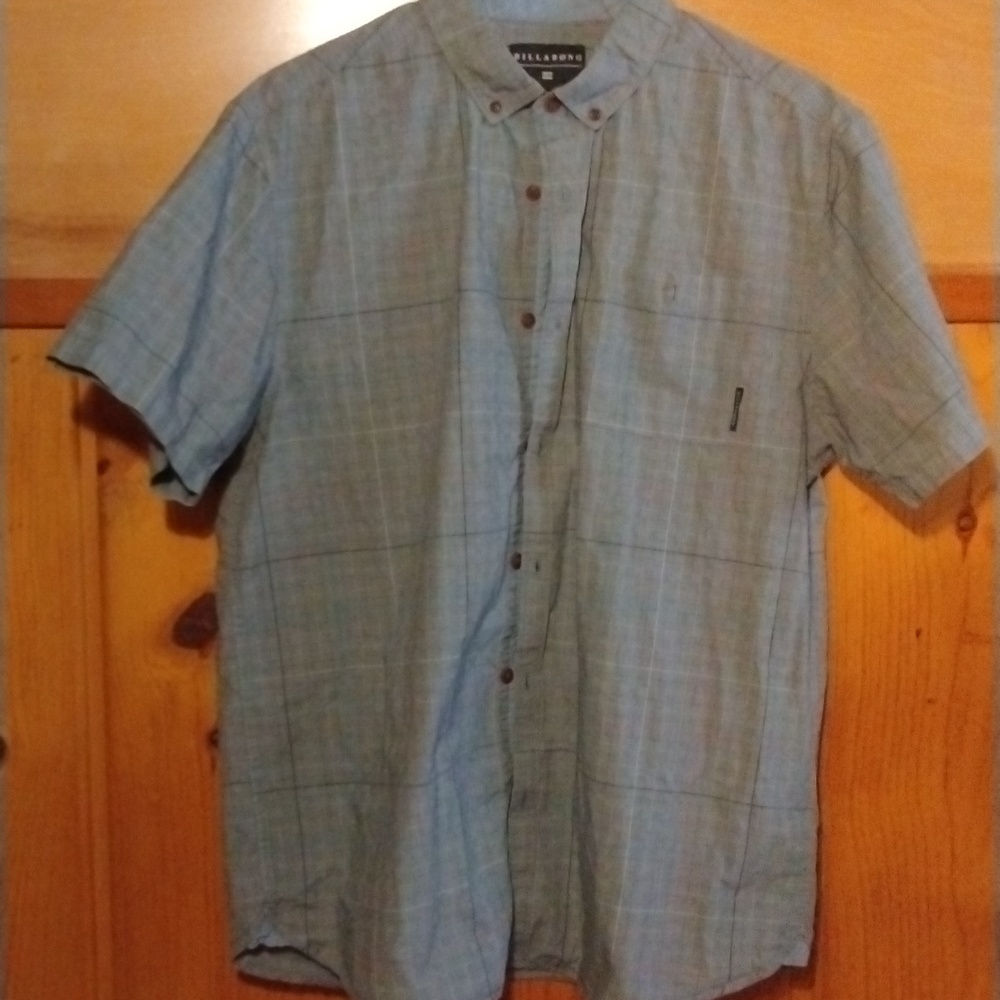 Billabong Mens Button Up Shirt Size L Preppy Skater Minimalist Casual Pocket